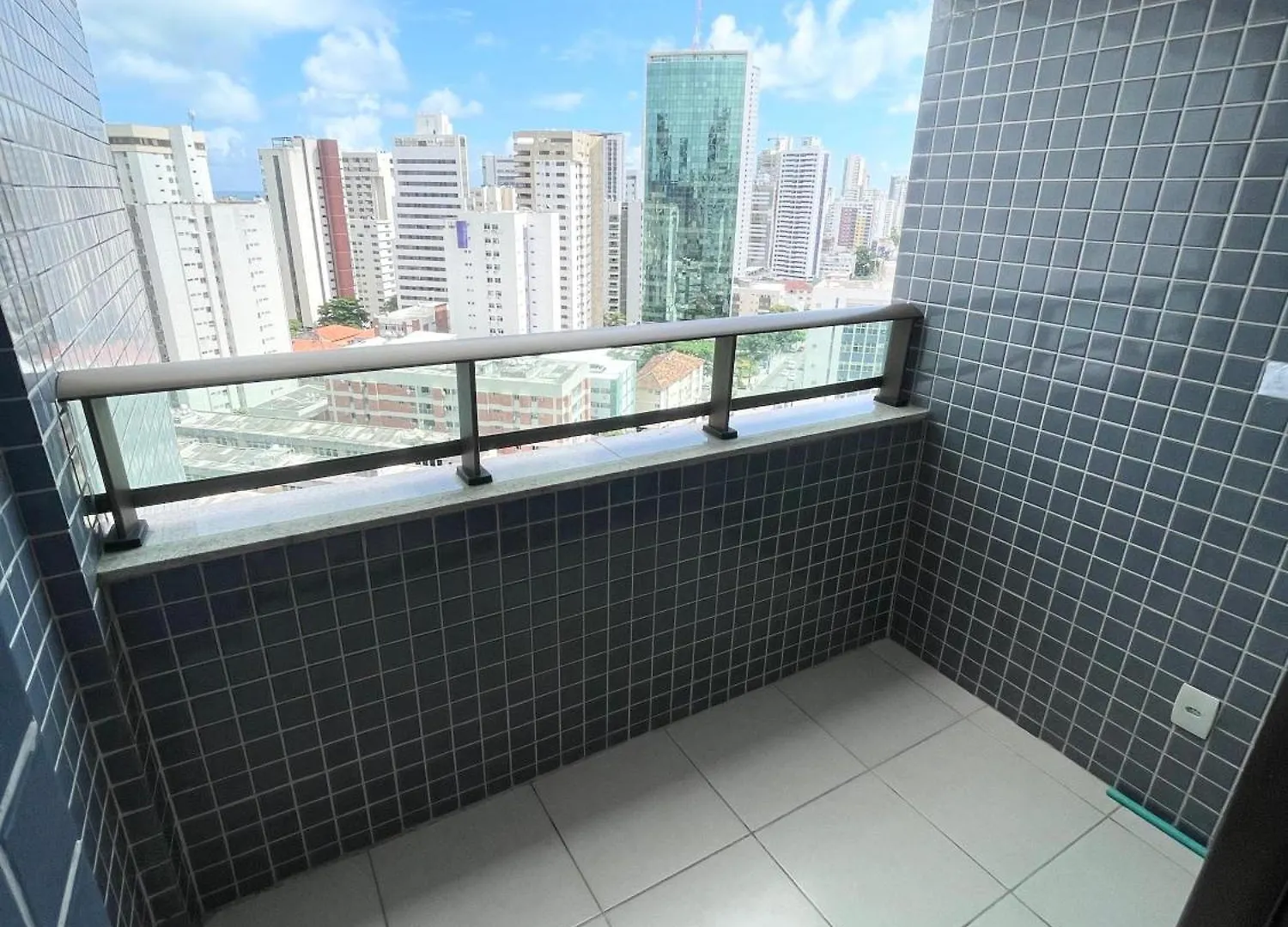 Flat Beach Class Conselheiro Aguiar Recife